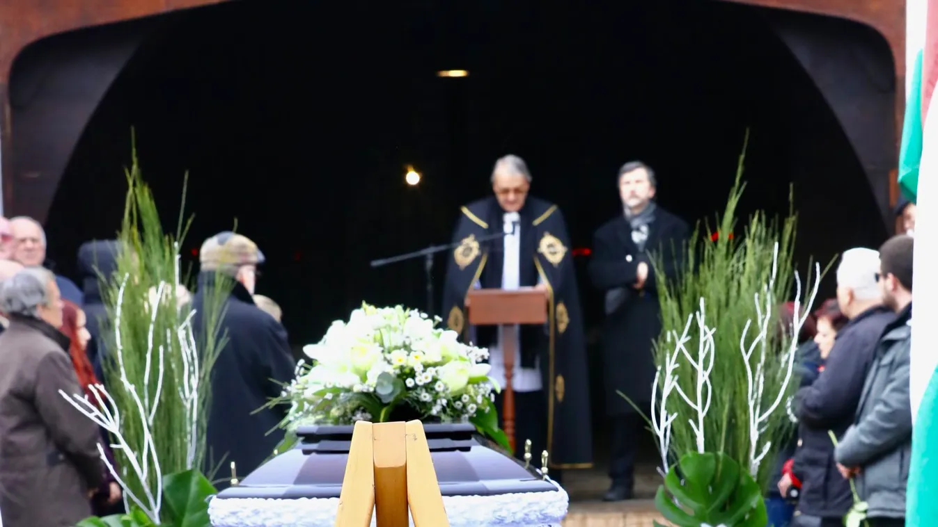 Wichmann Tamás temetése, itt vannak az első fotók