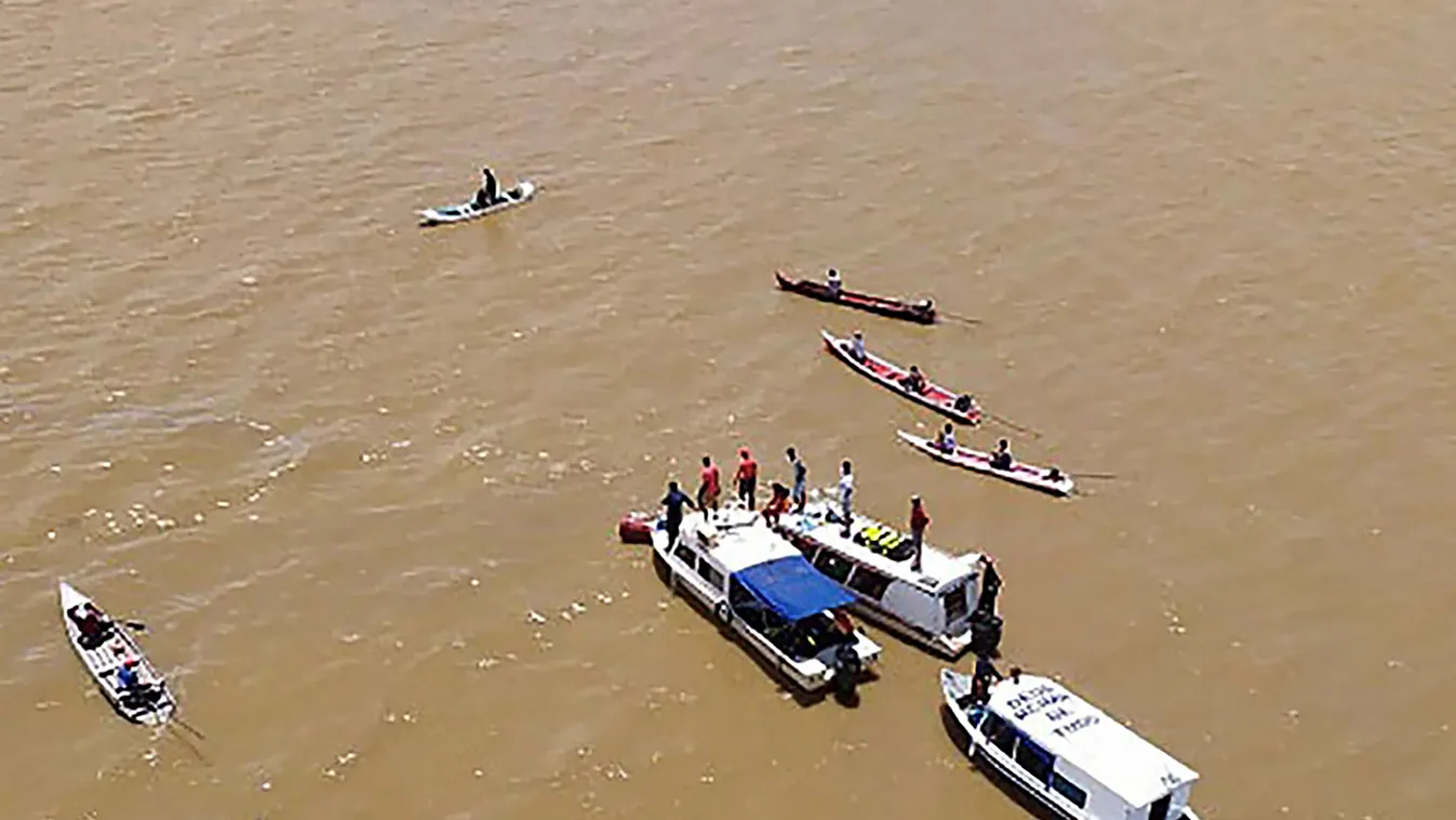 Tragédia a folyón: elsüllyedt egy turistákkal teli hajó, gyerekek is meghaltak