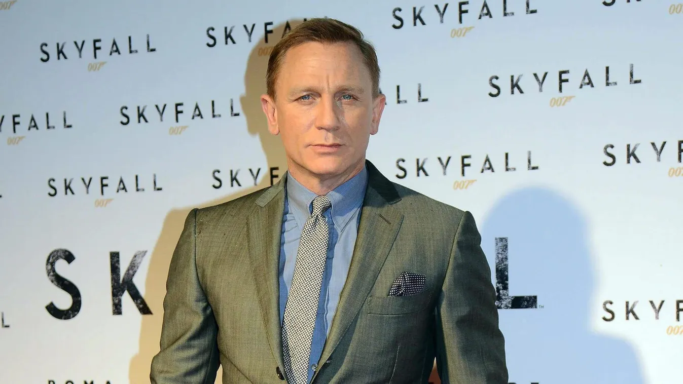 Koronavírus: elhalasztották fél évvel az új Bond-film bemutatóját