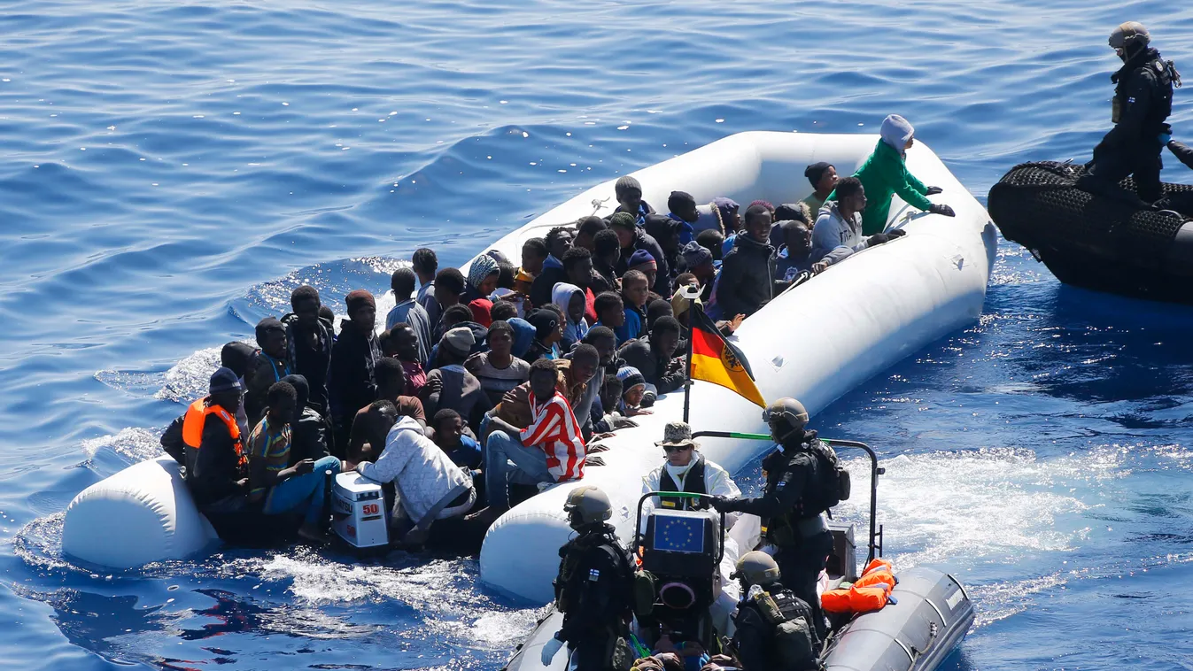 Gyerek halt meg, mert a migránsok szándékosan felborították a csónakot