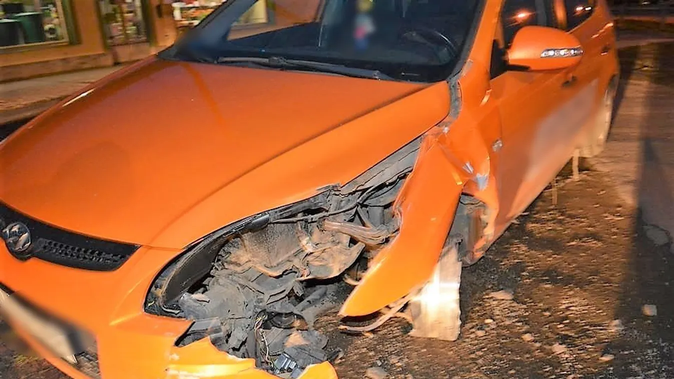 Gumi nélkül, csak a felnin próbált menekülni a részeg debreceni sofőr