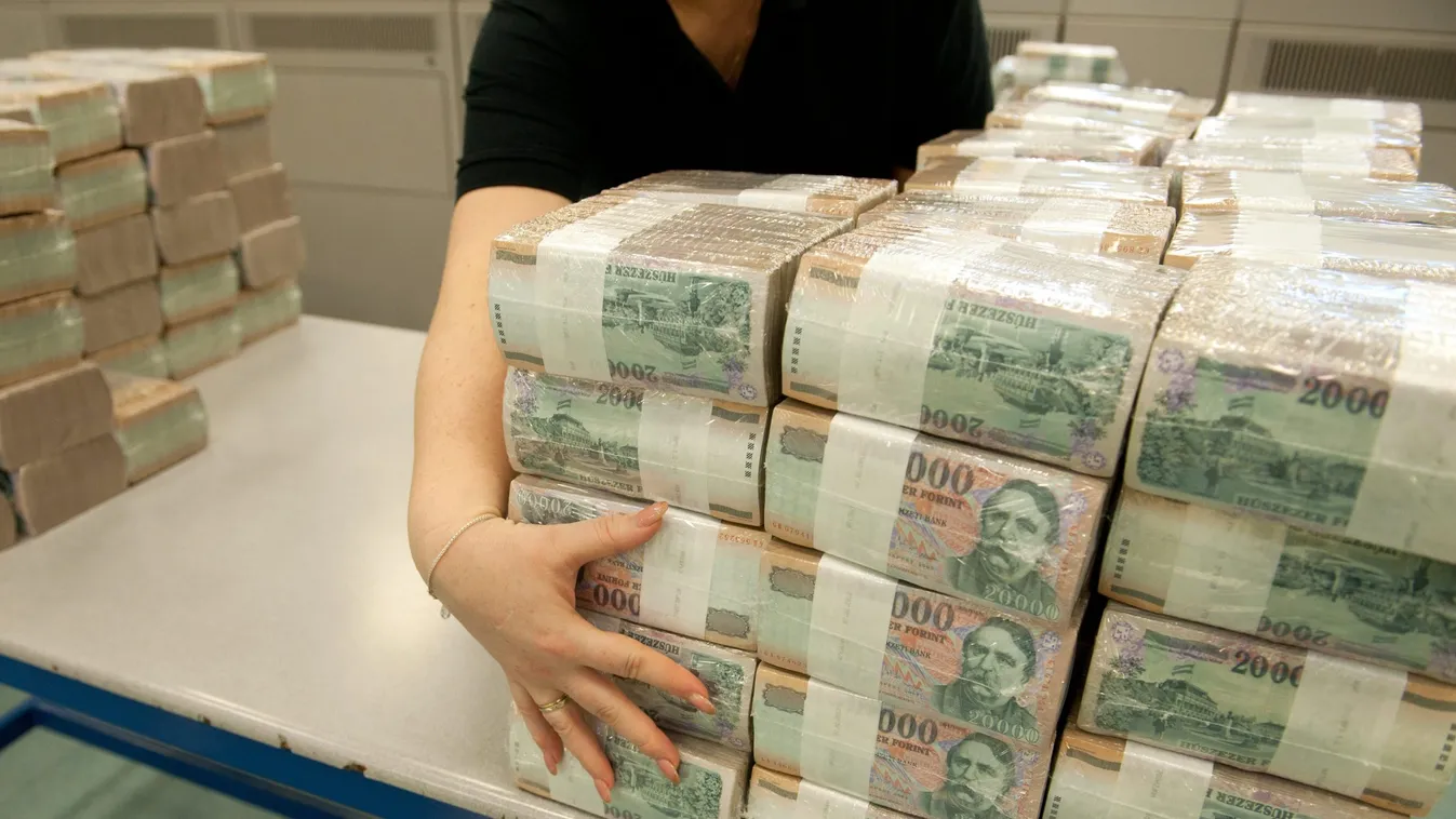 Koronavírus, két hétre karanténba teszik a magyar bankjegyeket