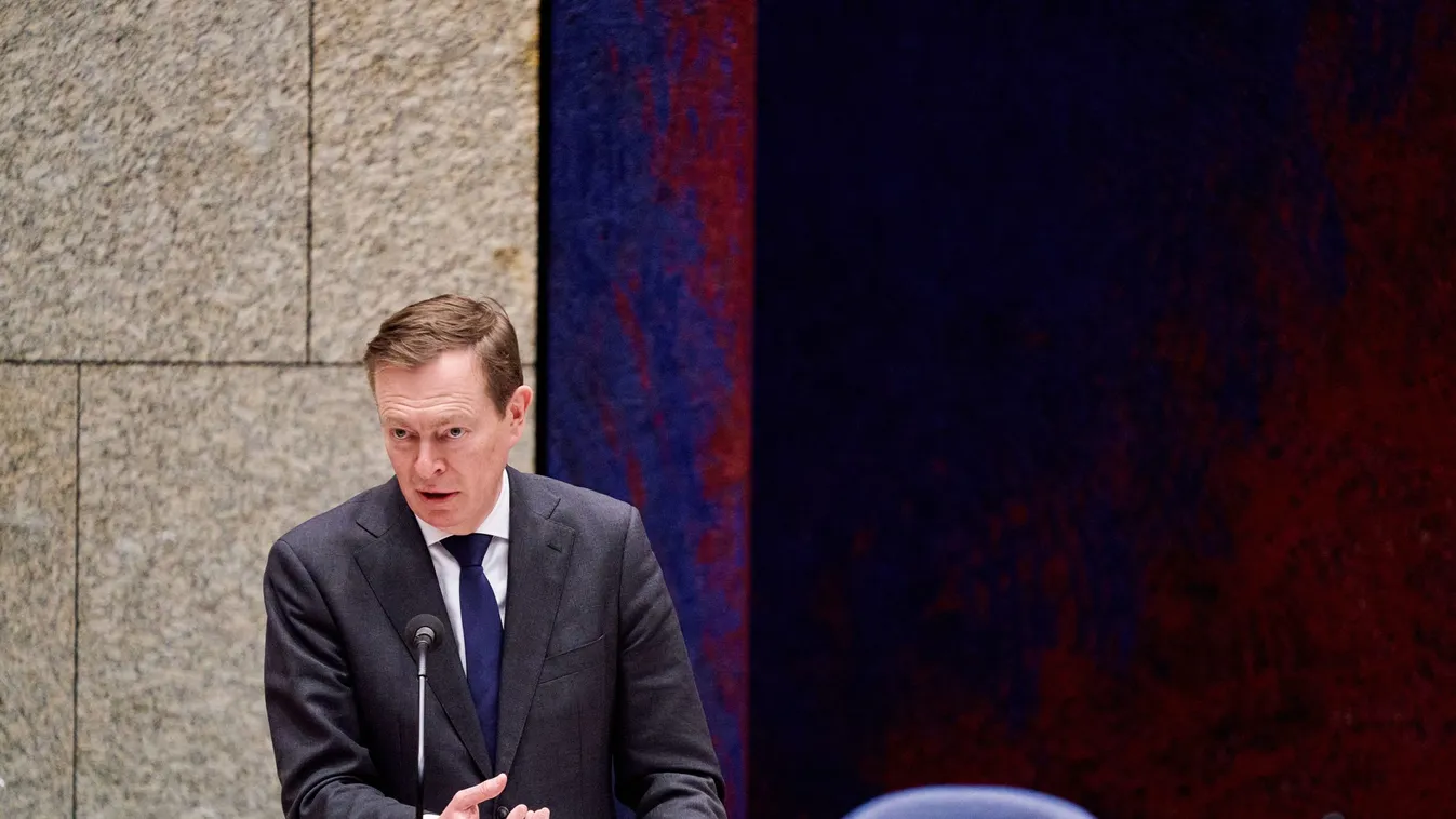 Összeesett a parlamentben a holland egészségügyi miniszter