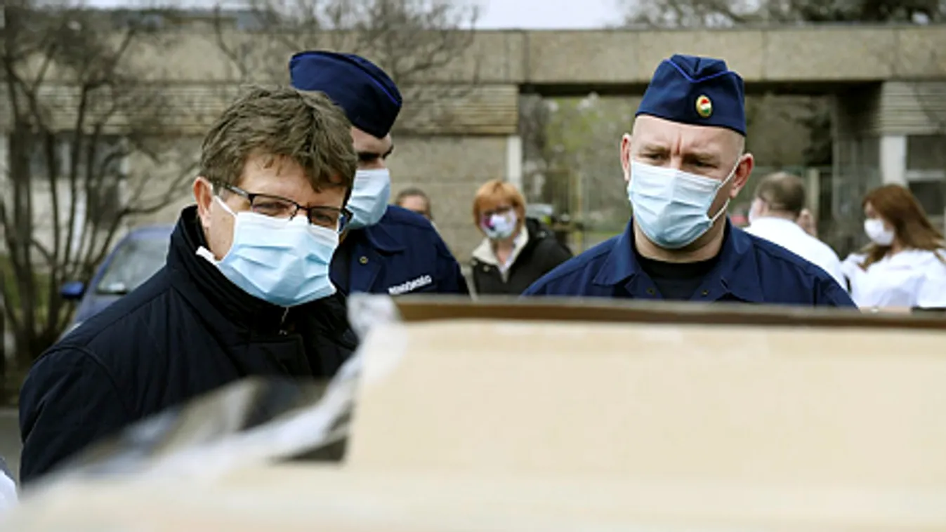 Koronavírus: jól szolgálja a járvány lassítását a kijárási korlátozás