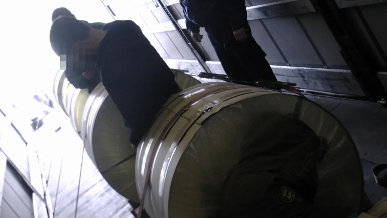 56 migránst tartóztattak fel tegnap Bács-Kiskun megyében