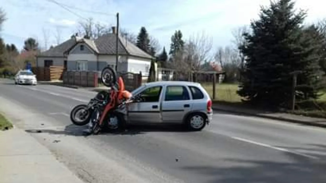 Súlyosan megsérült egy motoros Dombóvárnál