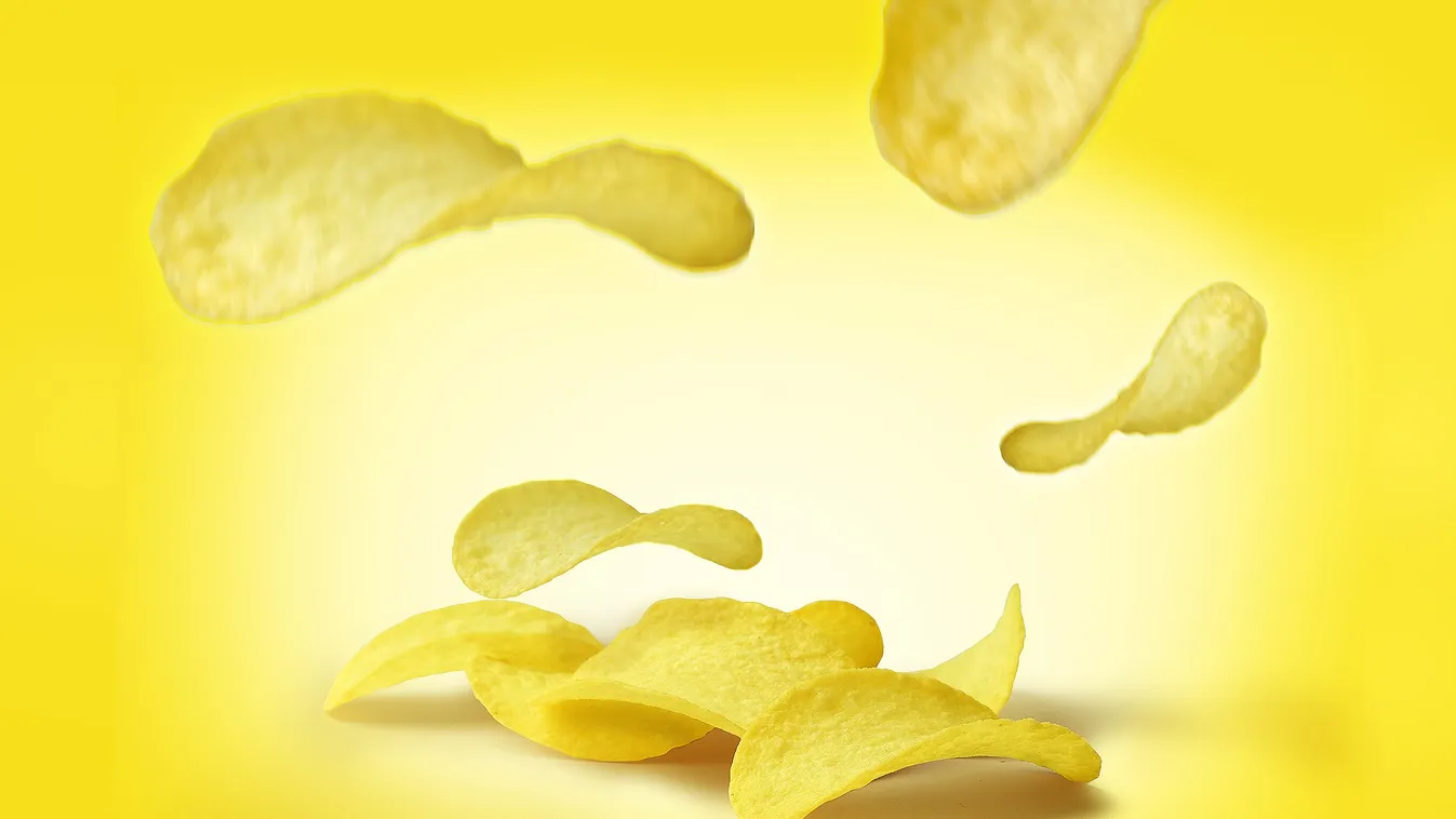 Ez már tényleg sok: mindenkin túltesz a karanténba zárt, chipsre éhes nő