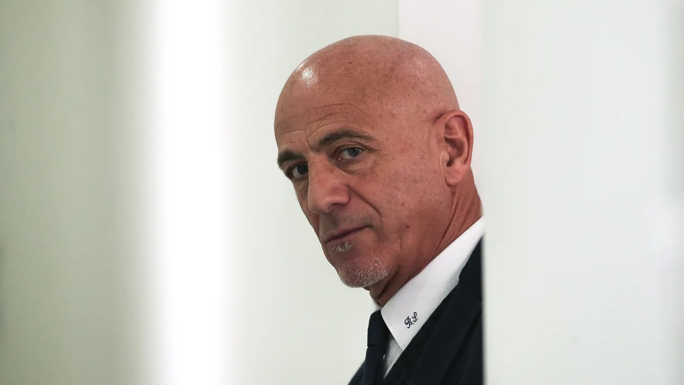 Edzőváltás a szobafogságban lévő NB I-ben: hazamegy a "pestises" olasz