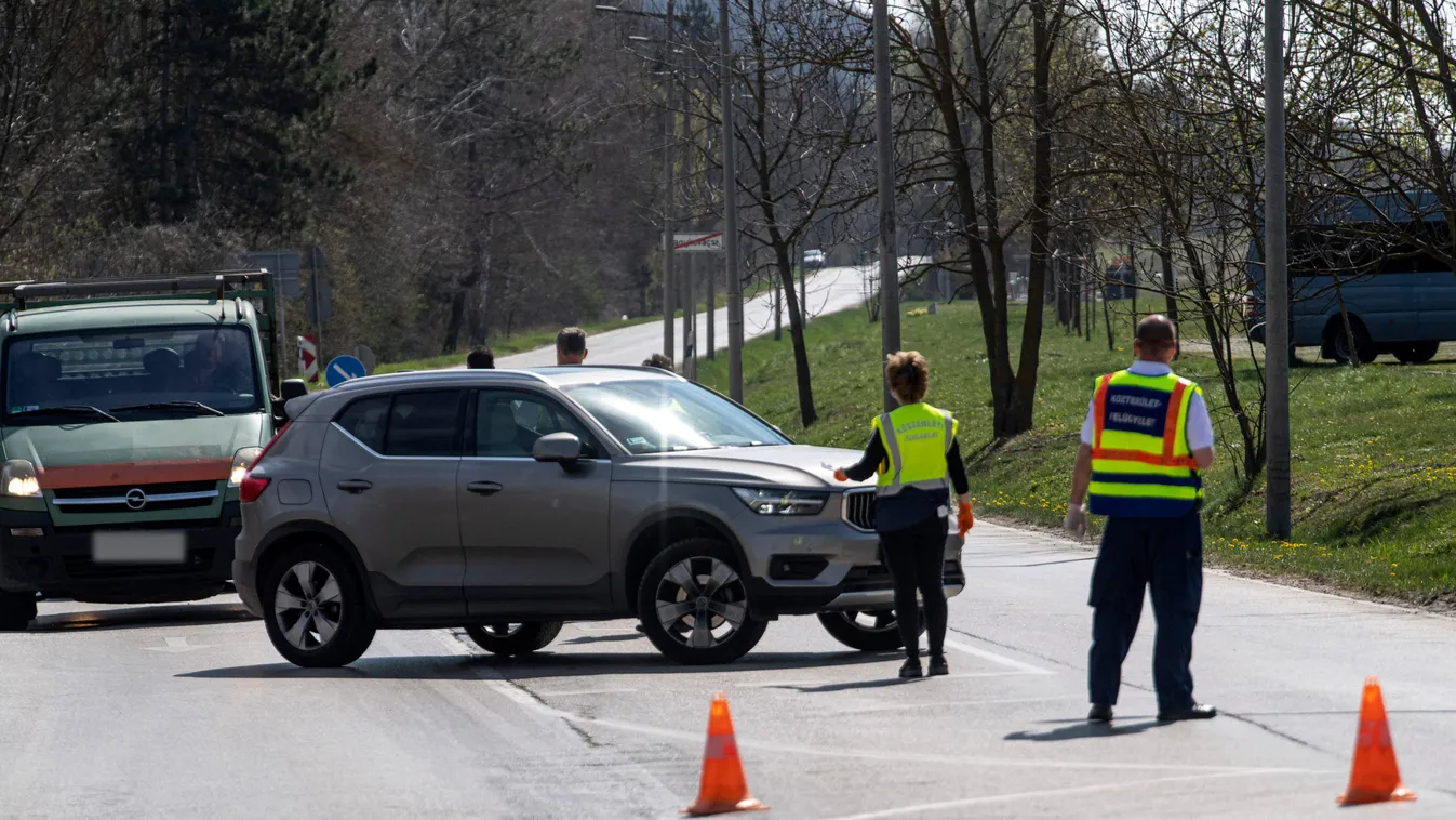 Országszerte korlátozó intézkedéseket vezettek be a polgármesterek húsvétra