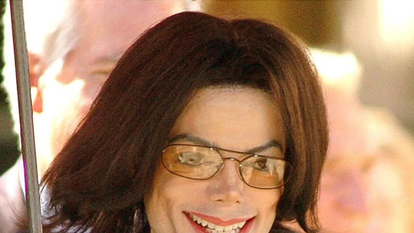 Vallott a szemtanú: Szörnyű állapotban volt a halálakor Michael Jackson orra