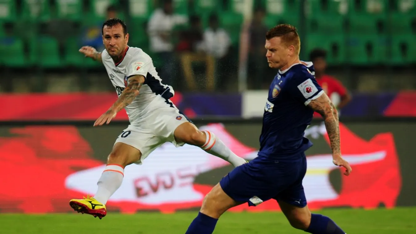 Autóbaleset, kórházba vitték a BL-győztes focistát és a lányát