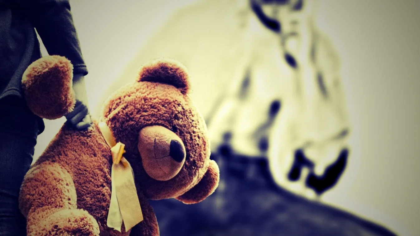 Pornográf felvételeket készített a gyerekekről az óvónő, árulta a dark weben