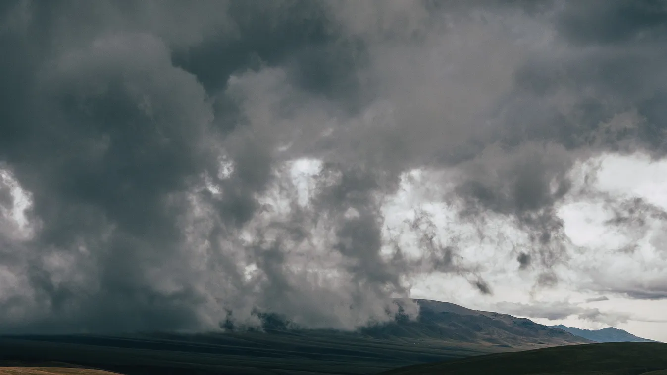 Jégesővel csaphat le ma a hidegfront