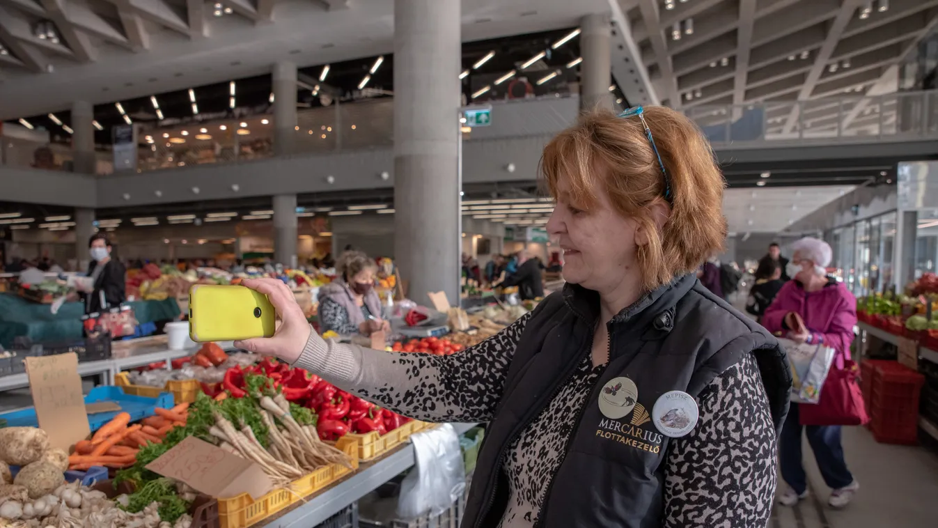 Virtuálisan piacolnak a nyugdíjasok