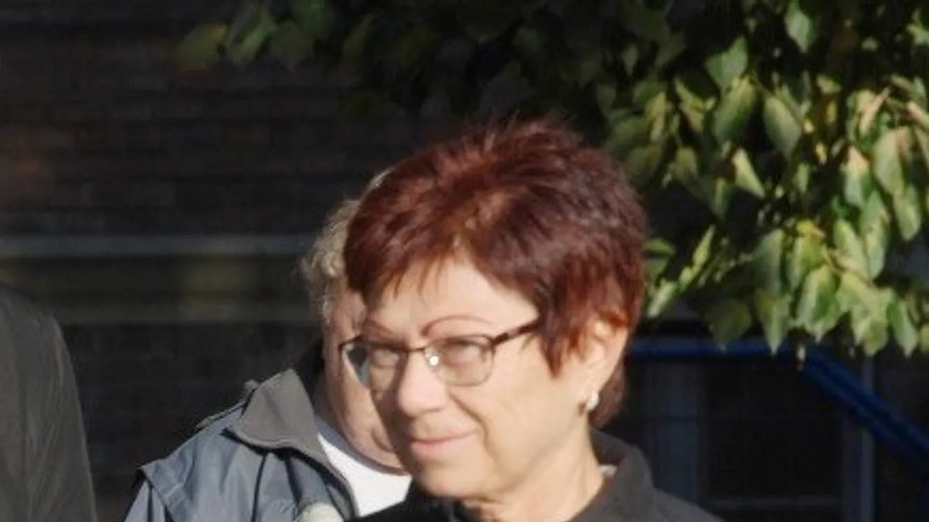 200 nyugdíjast tornáztat meg a kőbányai edző a nappalijából