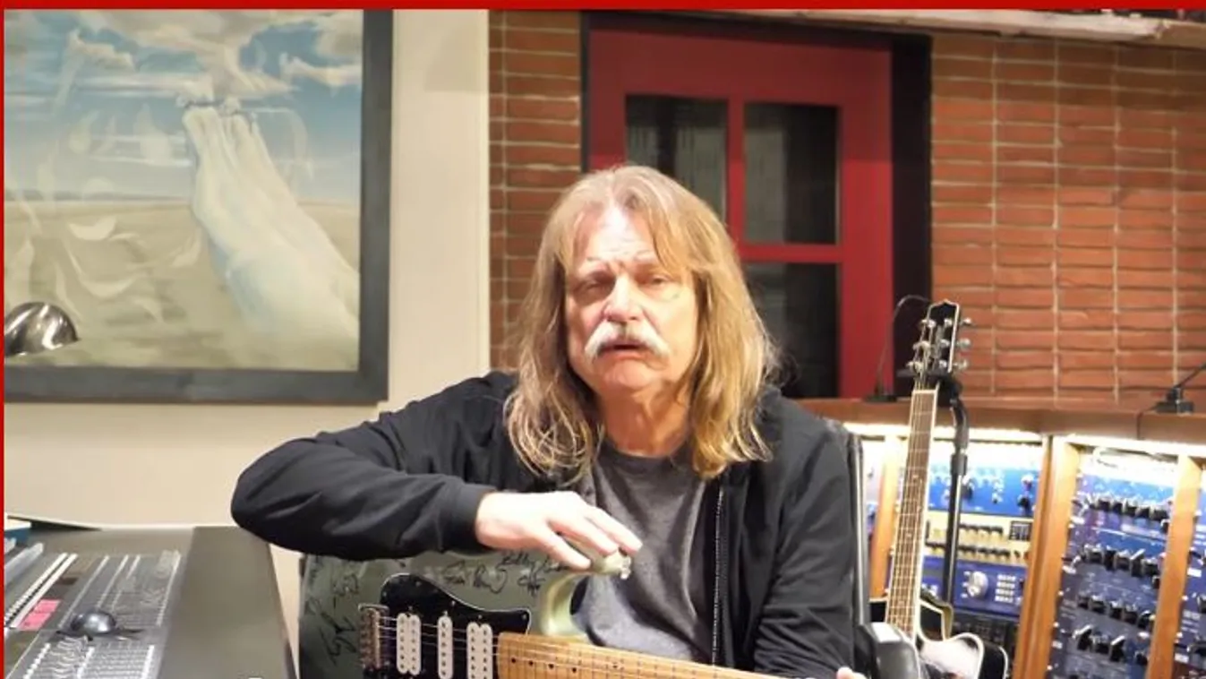 Óriási összeg: Elkelt a legendás magyar zenész gitárja