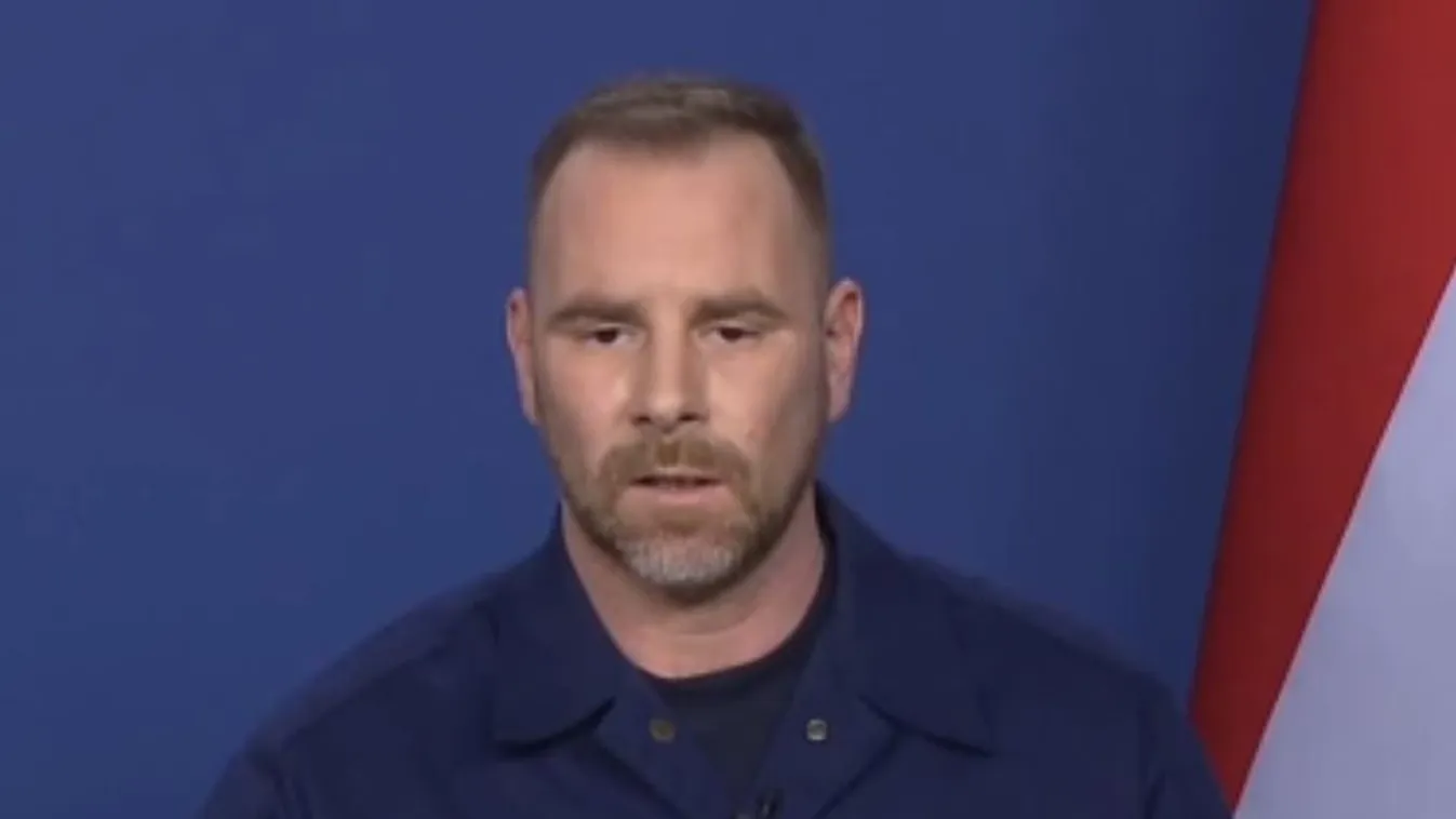 Kikacsintott az országra az operatív törzs a sajtótájékoztatón