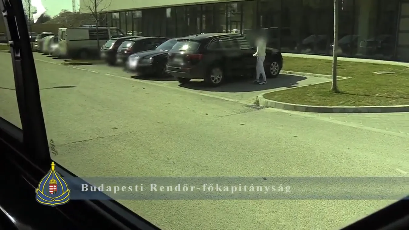 Talált kulccsal lopták el a vietnámi férfi luxusterepjáróját