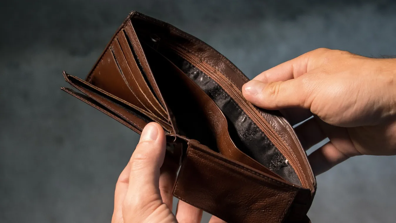 Alvó apját lopta meg a 19 éves fiú