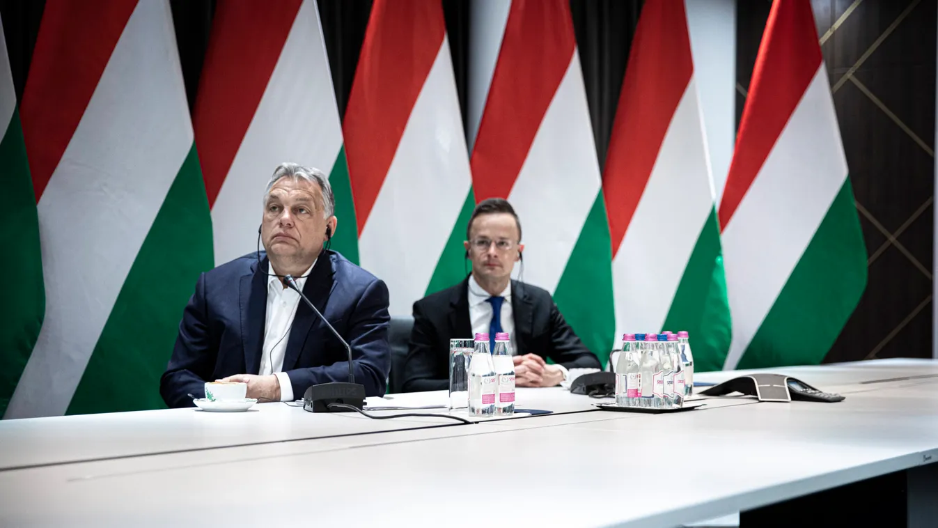 Orbán Viktor a Türk Tanács csúcsértekezletén vett részt