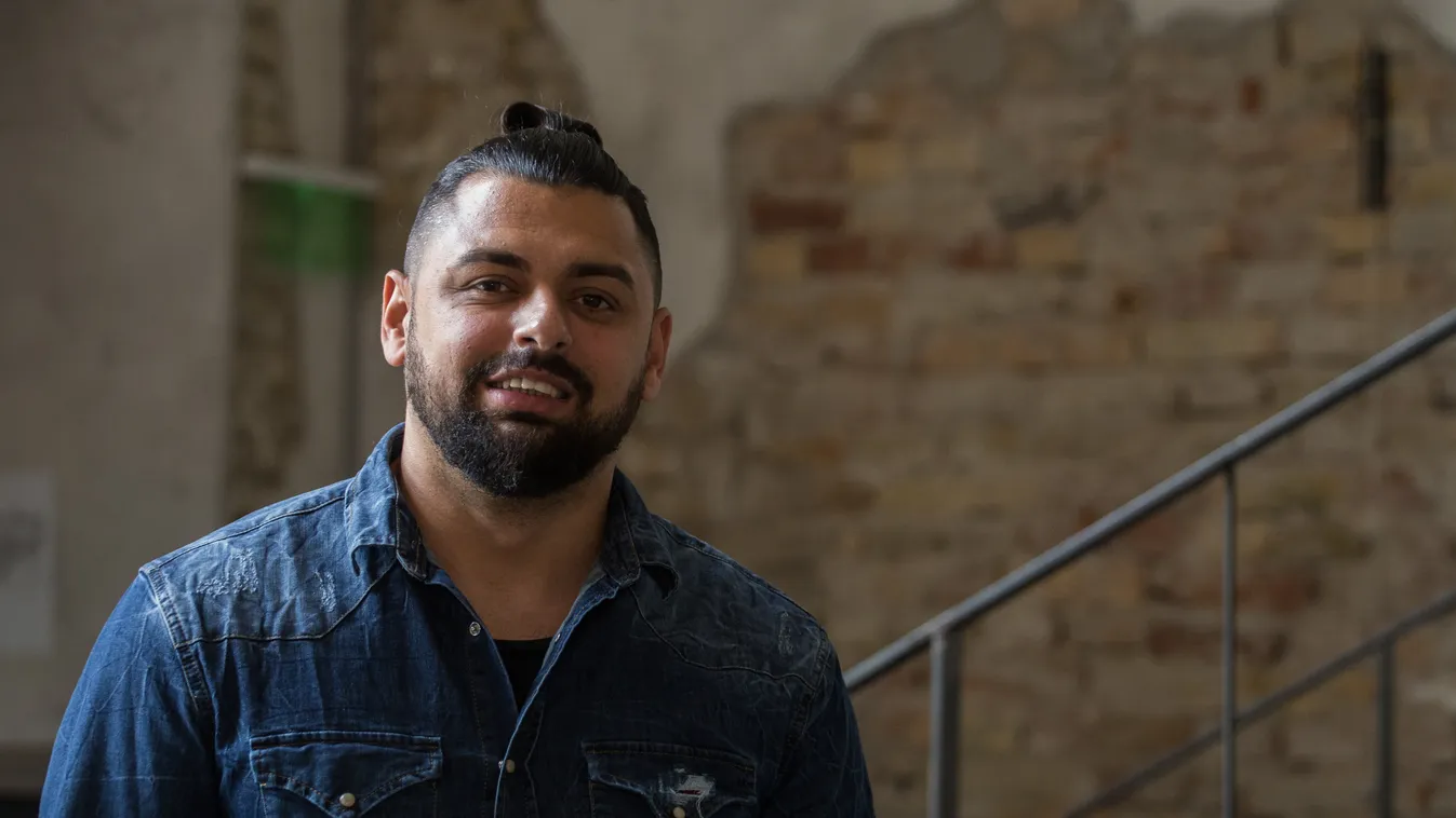 Ezt látnod kell: Szuper aranyos képet posztolt Pápai Joci