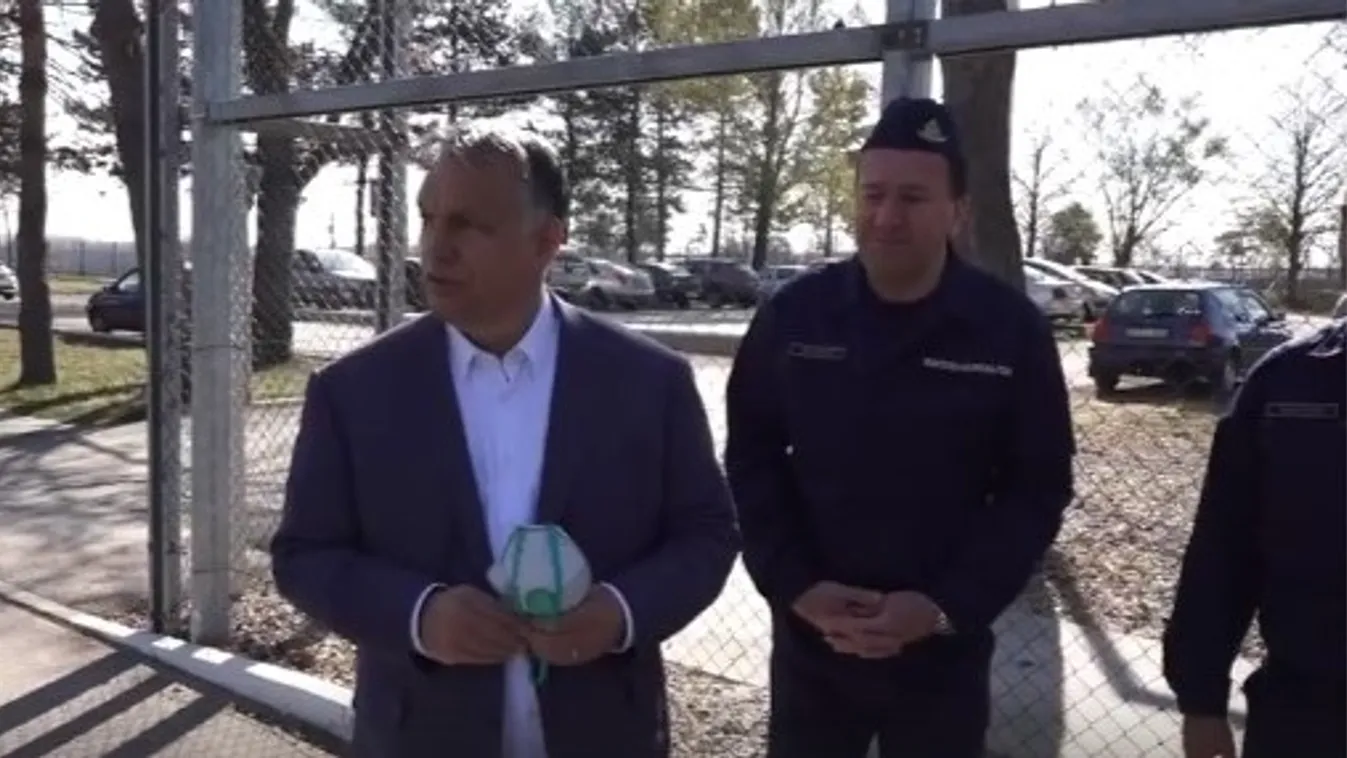 Orbán Viktor kezét csókolommal köszönt a védőruhát varró női raboknak - videó