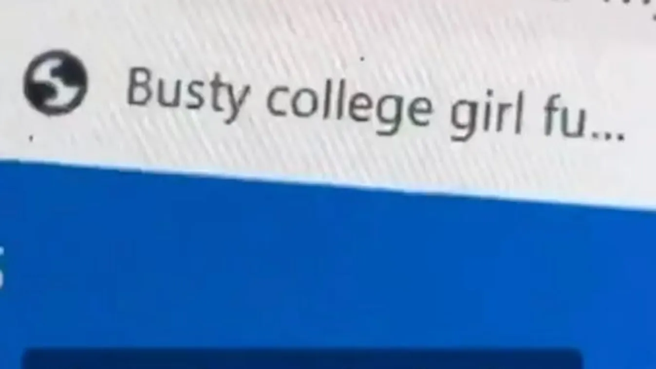 Kínos, pornóval bukott le a virtuális óra közben az egyetemi professzor