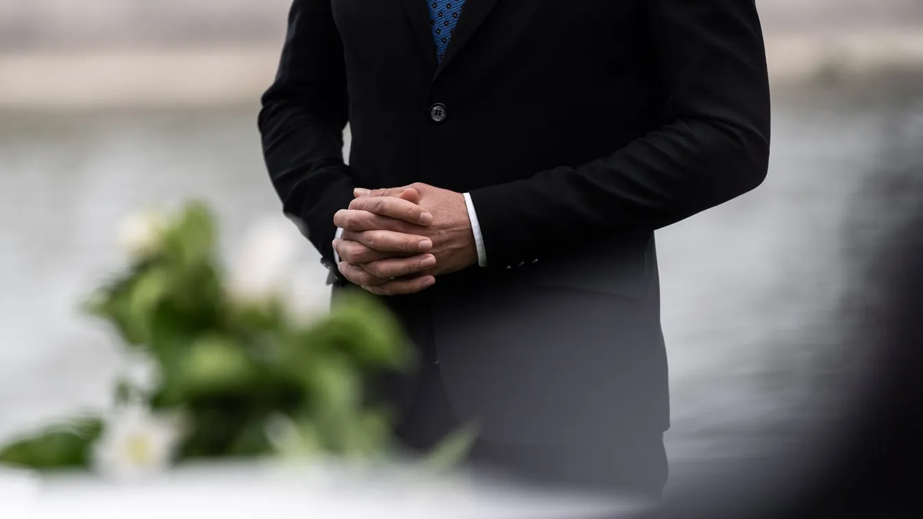 Szijjártó Péter: A tragédia napját sohasem felejtjük - fotók