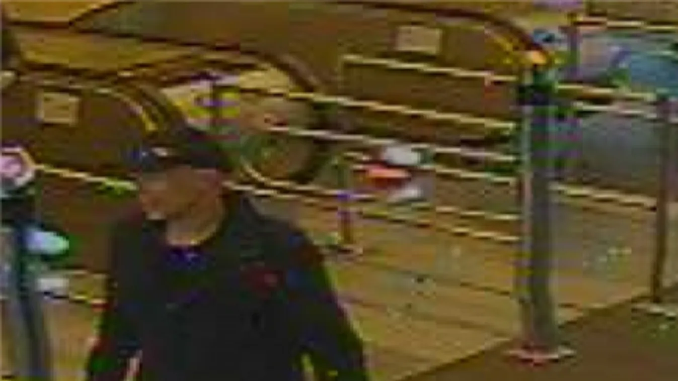 A Deák téren őrjöngött ez a férfi, az ellenőrt is megverte - Fotó