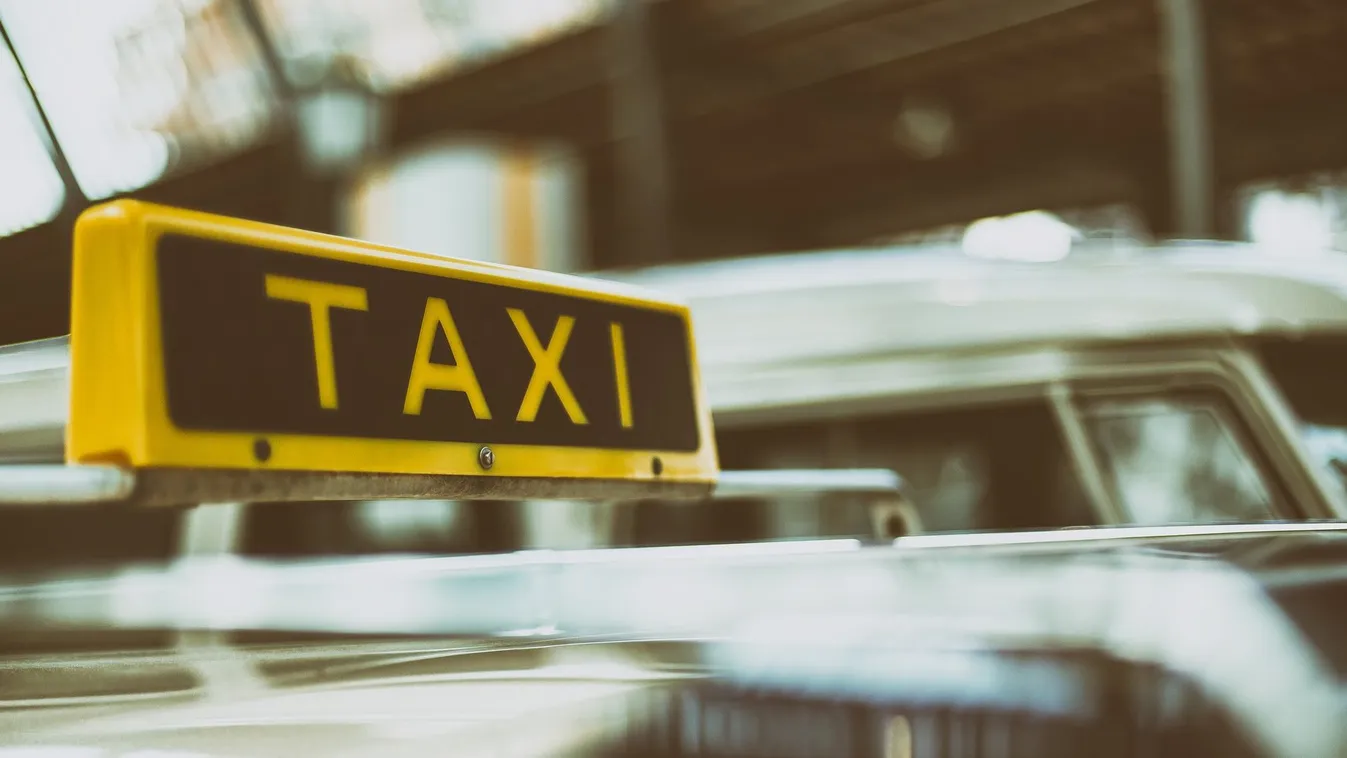 Hat évet kapott a részeg utasát megerőszakoló HIV-pozitív taxisofőr