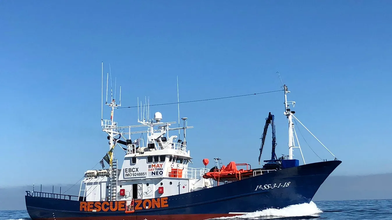 Mi történt? Az olaszok lefoglaltak még egy migránstaxit