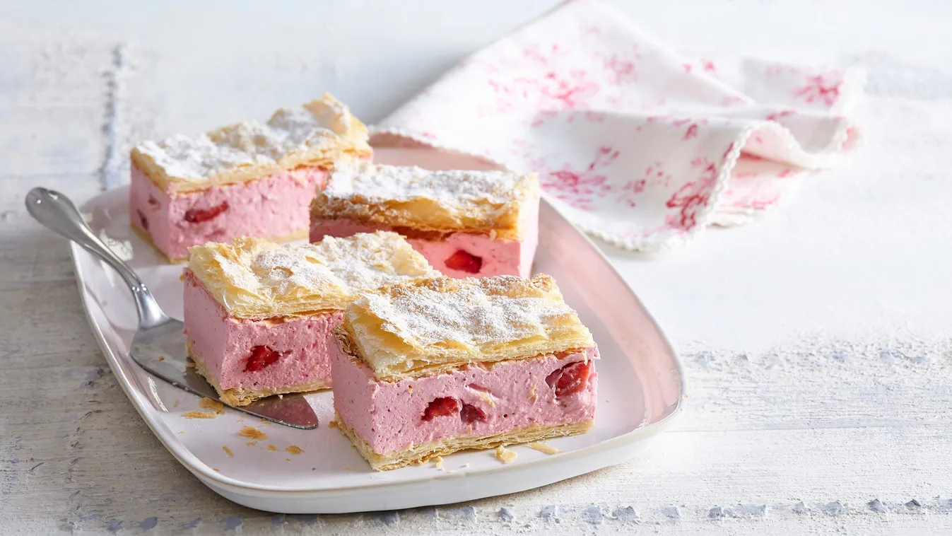 Megújult a krémes, így kerül bele az eper