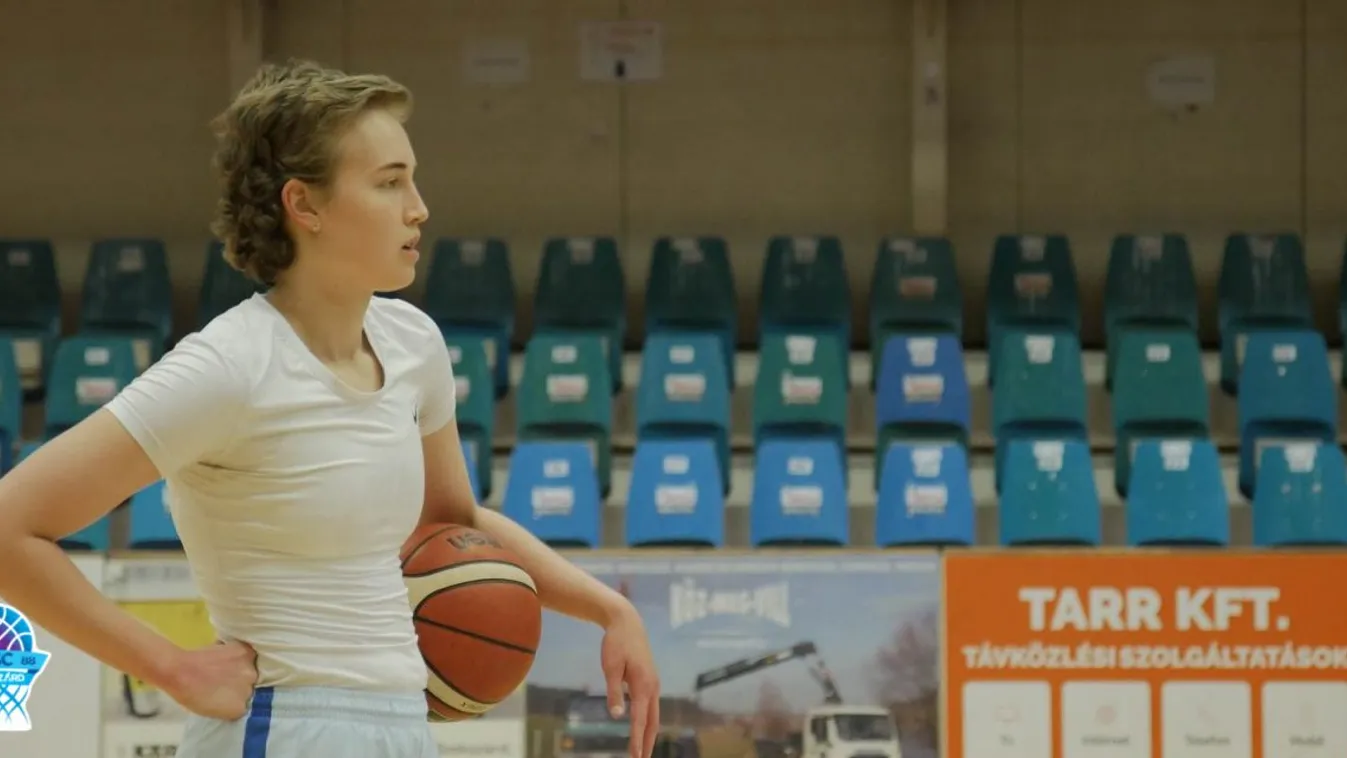 Ez az év legboldogabb videója: már edz a leukémiát legyőző magyar lány