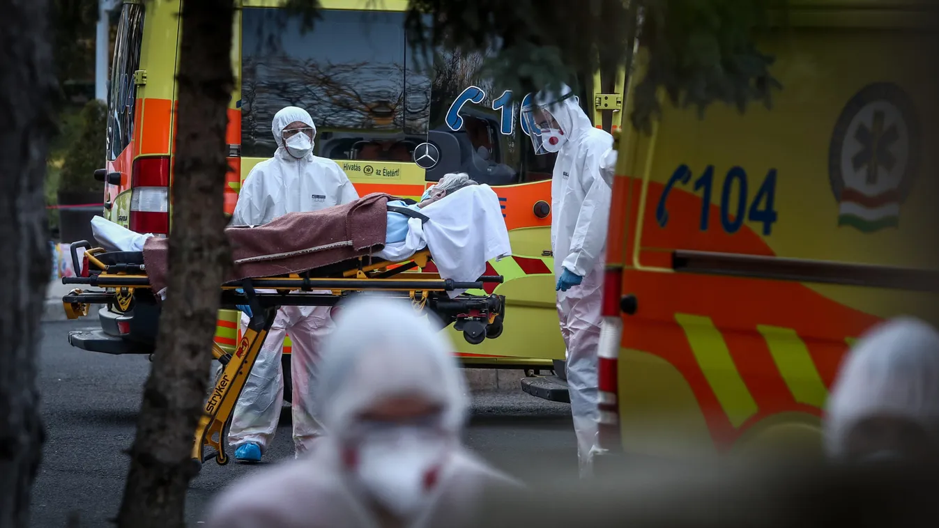 Pesti úti idősotthon: 80 beteg jutott egy ápolóra – nem csoda, hogy nem kaptak vizet se!