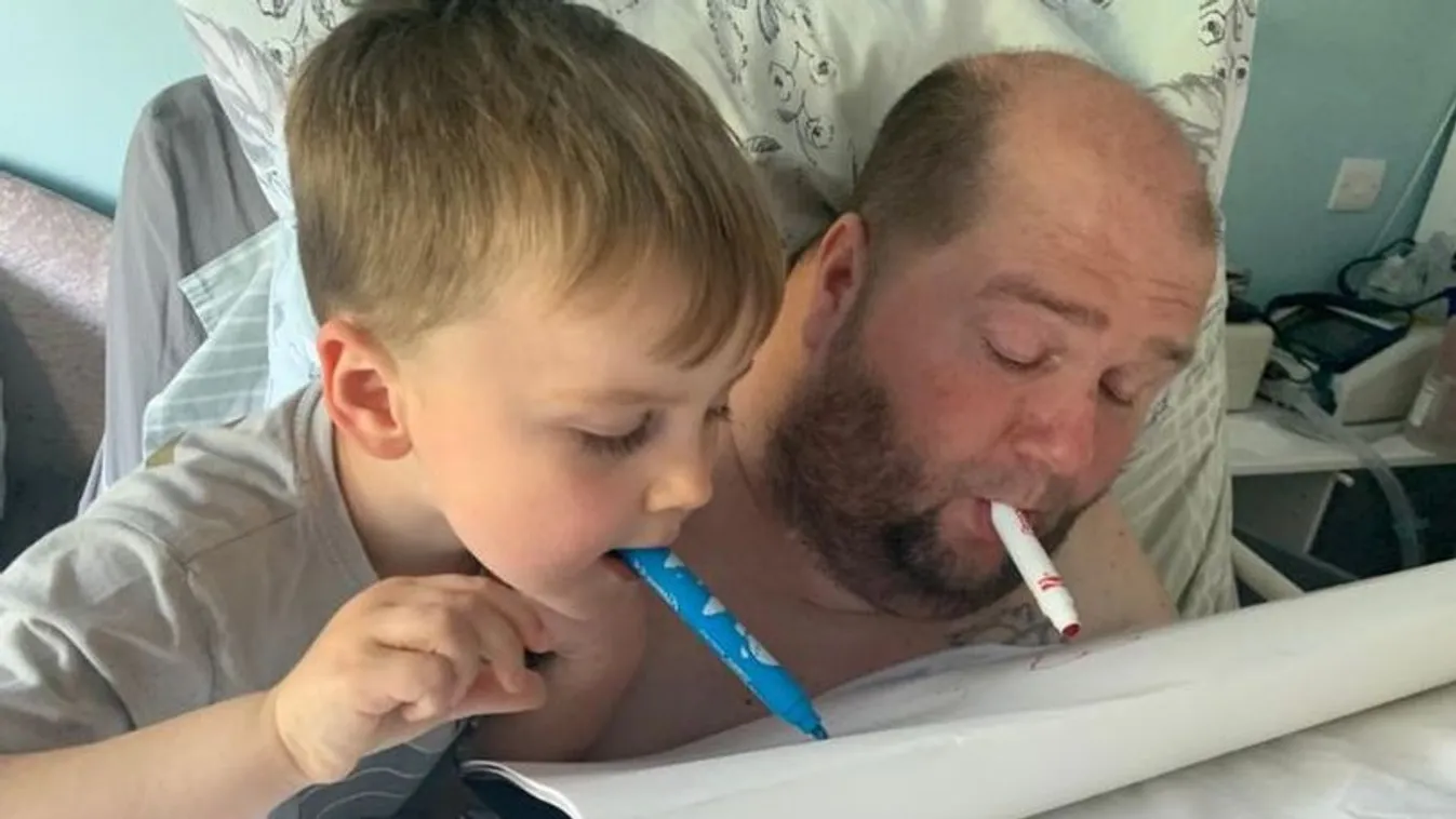 Szájjal fest a 4 éves kisfiú, nem érdekli, hogy kigúnyolják