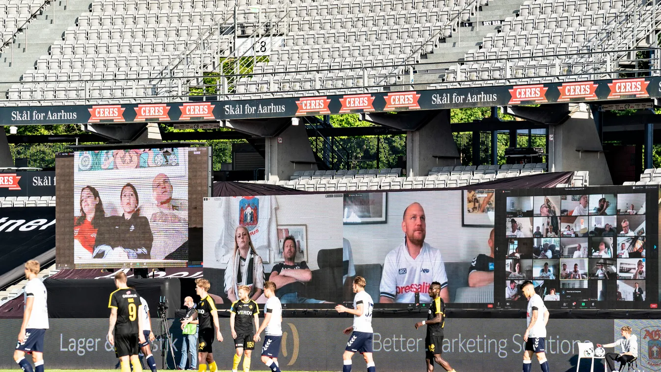 Nappaliból a pálya szélére: forradalmi ötlettel szurkoltak a zárt kapus focimeccsen