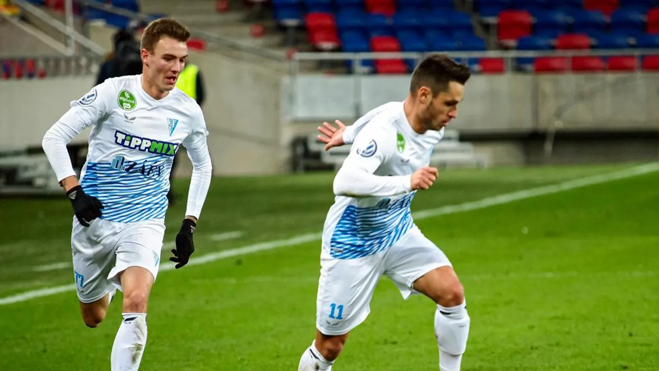 Visszatértek a szurkolók, furcsa látványt nyújtott a lelátó az NB I-ben