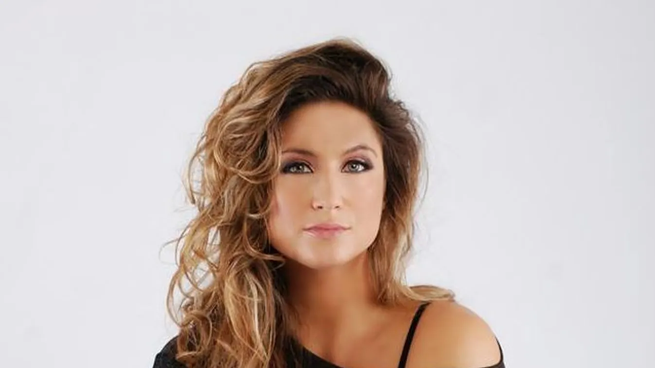 Ezt látnod kell: Édes fotót posztolt az egykori szépségkirálynő