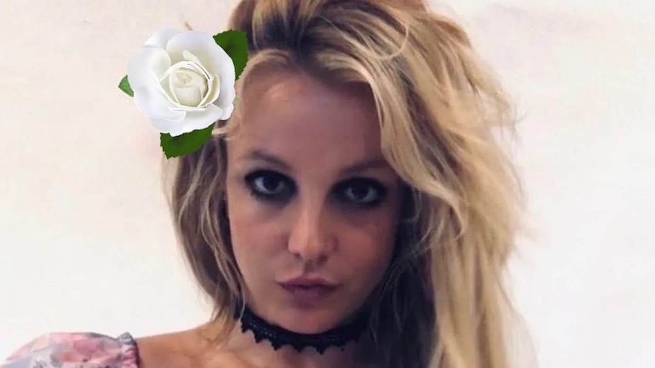 Britney égve hagyta a gyertyákat, kigyulladt az otthona