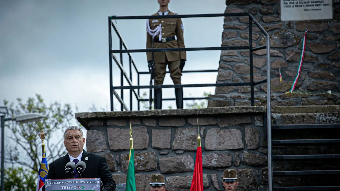 Orbán Viktor: Magyarország ismét győzelemre áll - képek