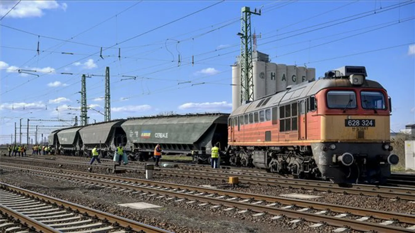 Menekítik a lakókat a vas megyei Bobán