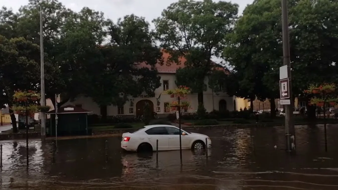 Pusztított a vihar az országban: víz alá került Mezőkövesd, nem járnak a vonatok Egernél