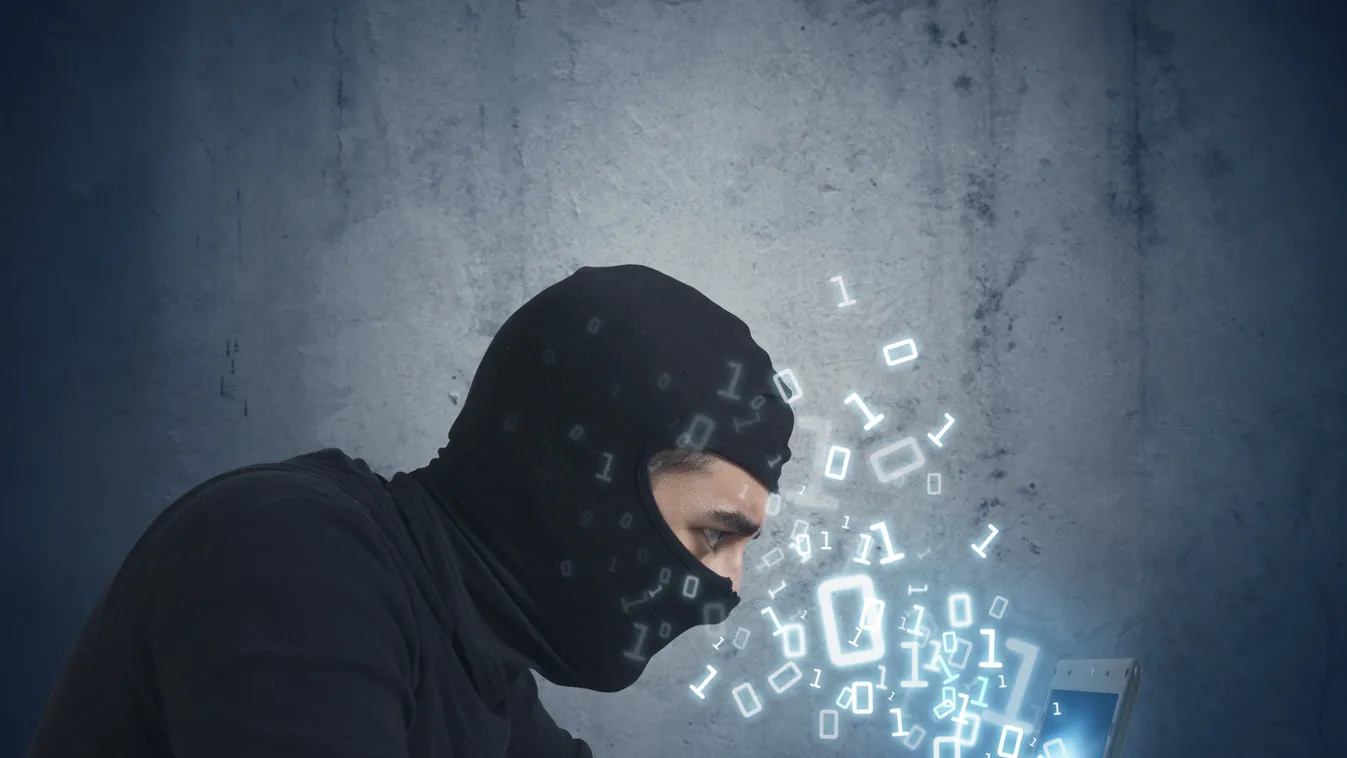 Több százezer magyar Facebook-adatait árulják a dark weben