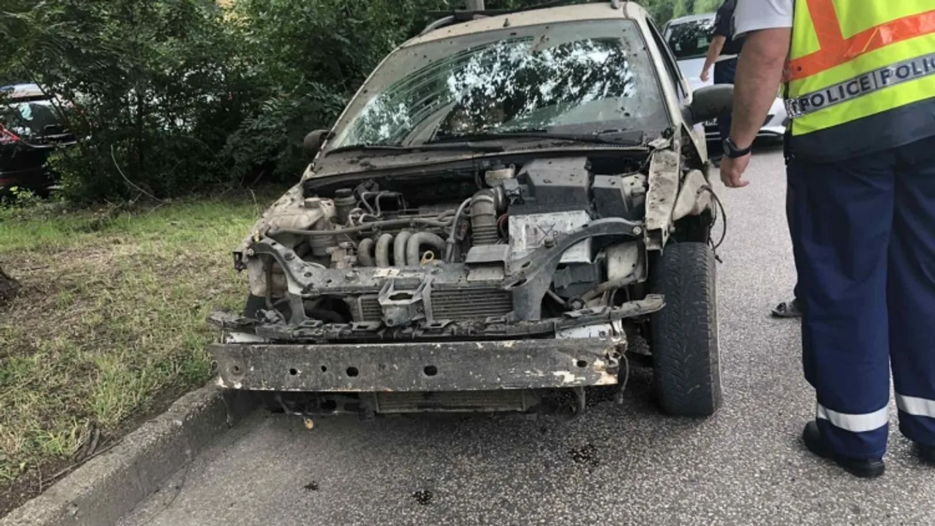 Ittasan, egy roncsautóban szállította gyermekeit egy férfi Szolnokon, elkapták