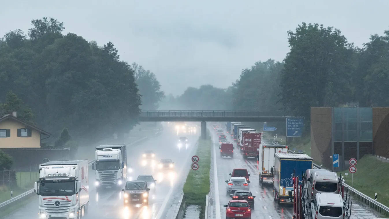 Súlyos baleset történt az autópályán, mutatjuk, hol