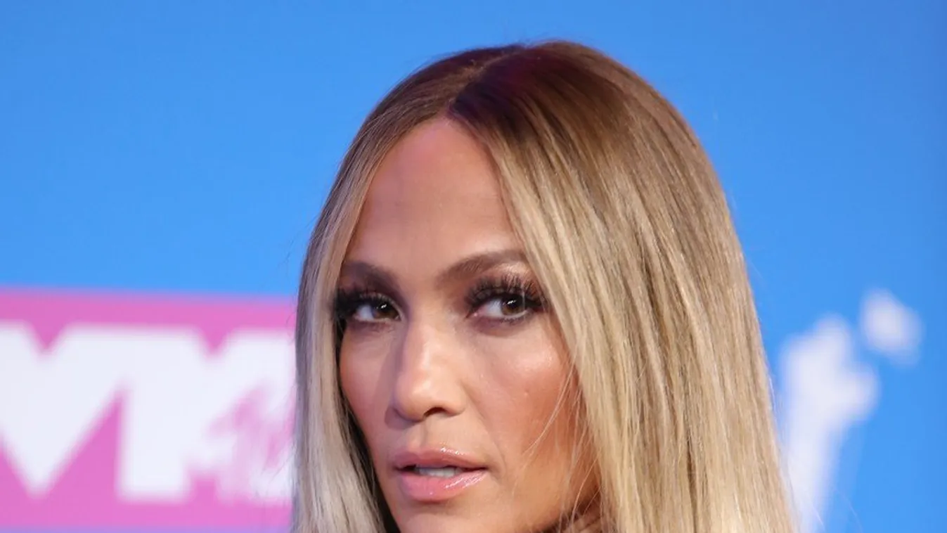 Mázlista, magyar lánynak üzent Jennifer Lopez