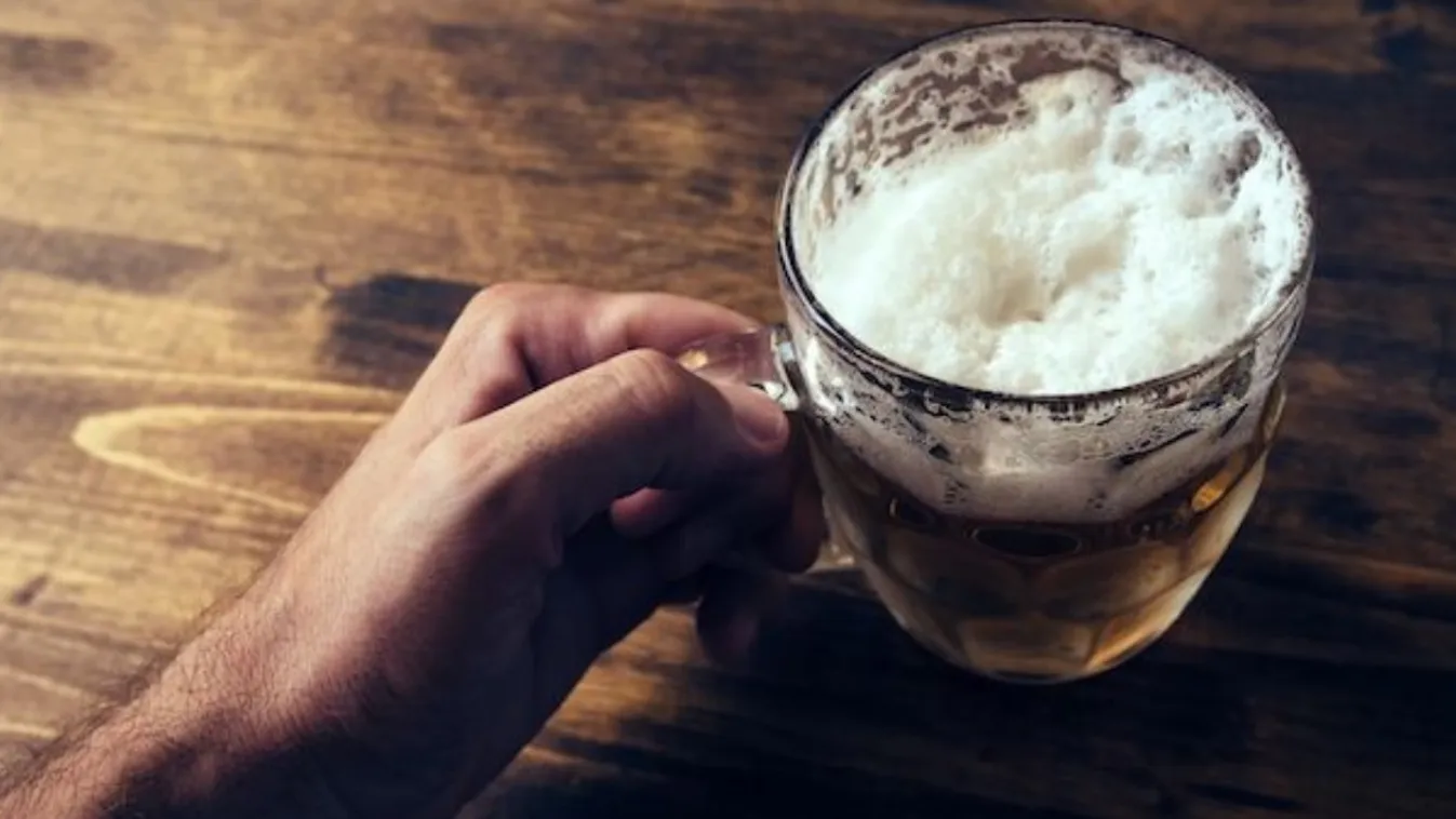 Bezártak egy kocsmát, mert 80 vendég is koronavírust kapott