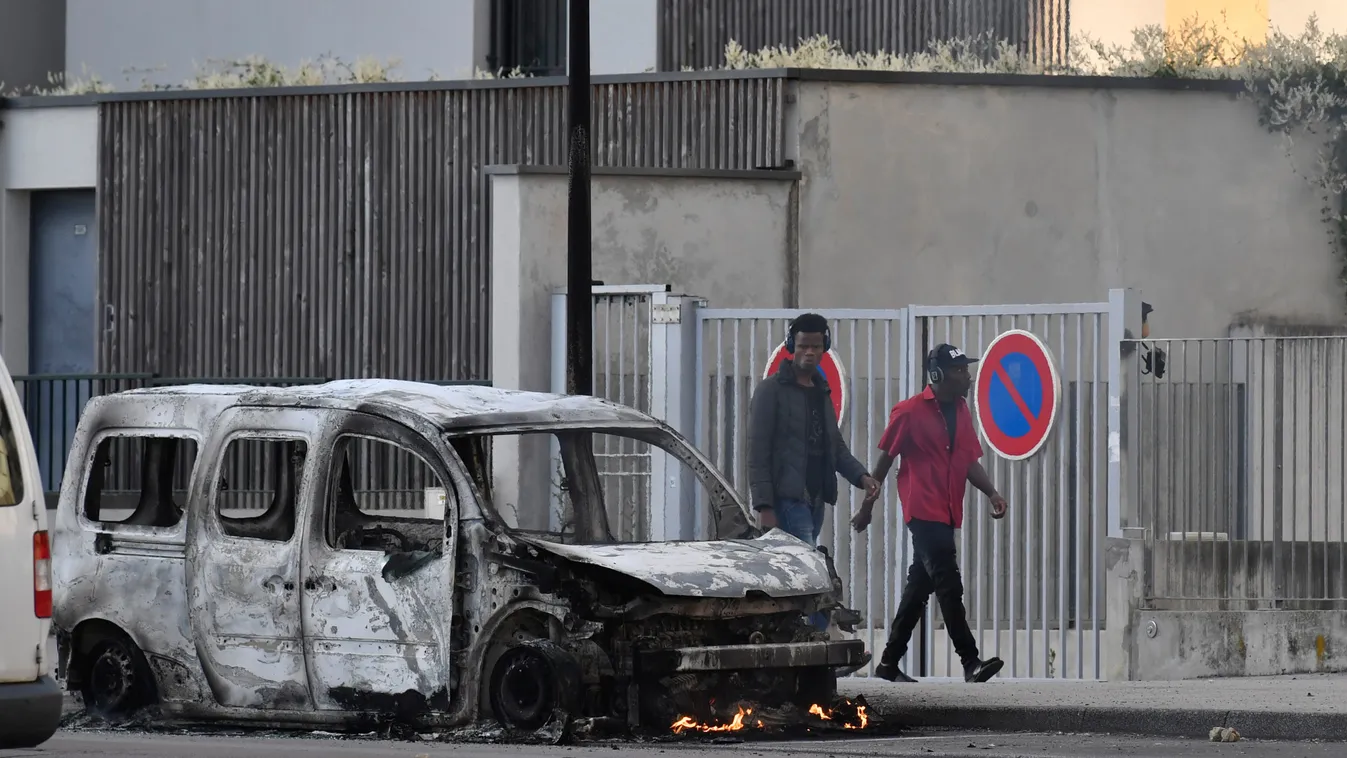 Migránsháború zajlik éppen az egyik leggyönyörűbb francia városban