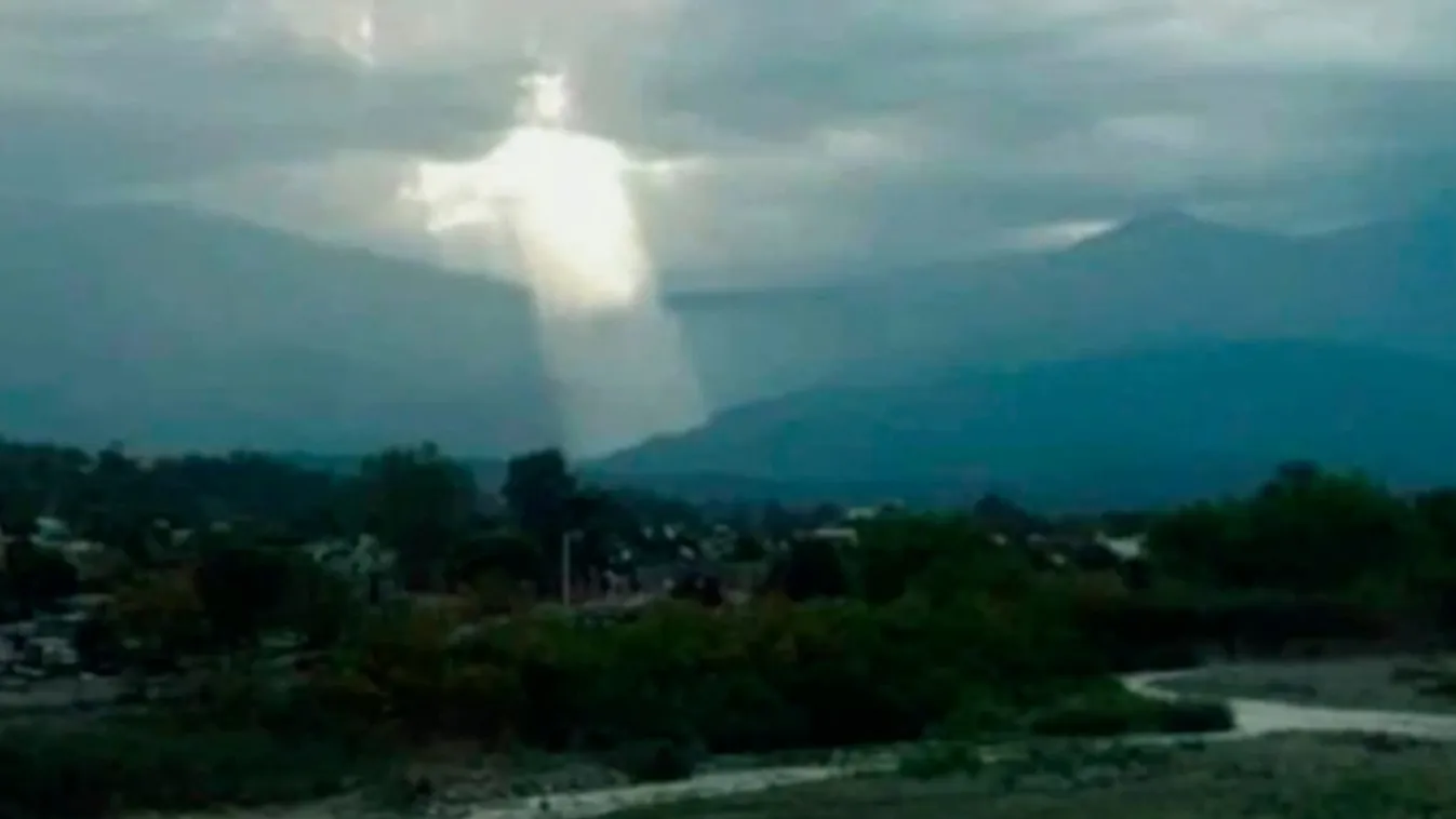 Megjelent Jézus az égen, sokkot kaptak a járókelők - kép