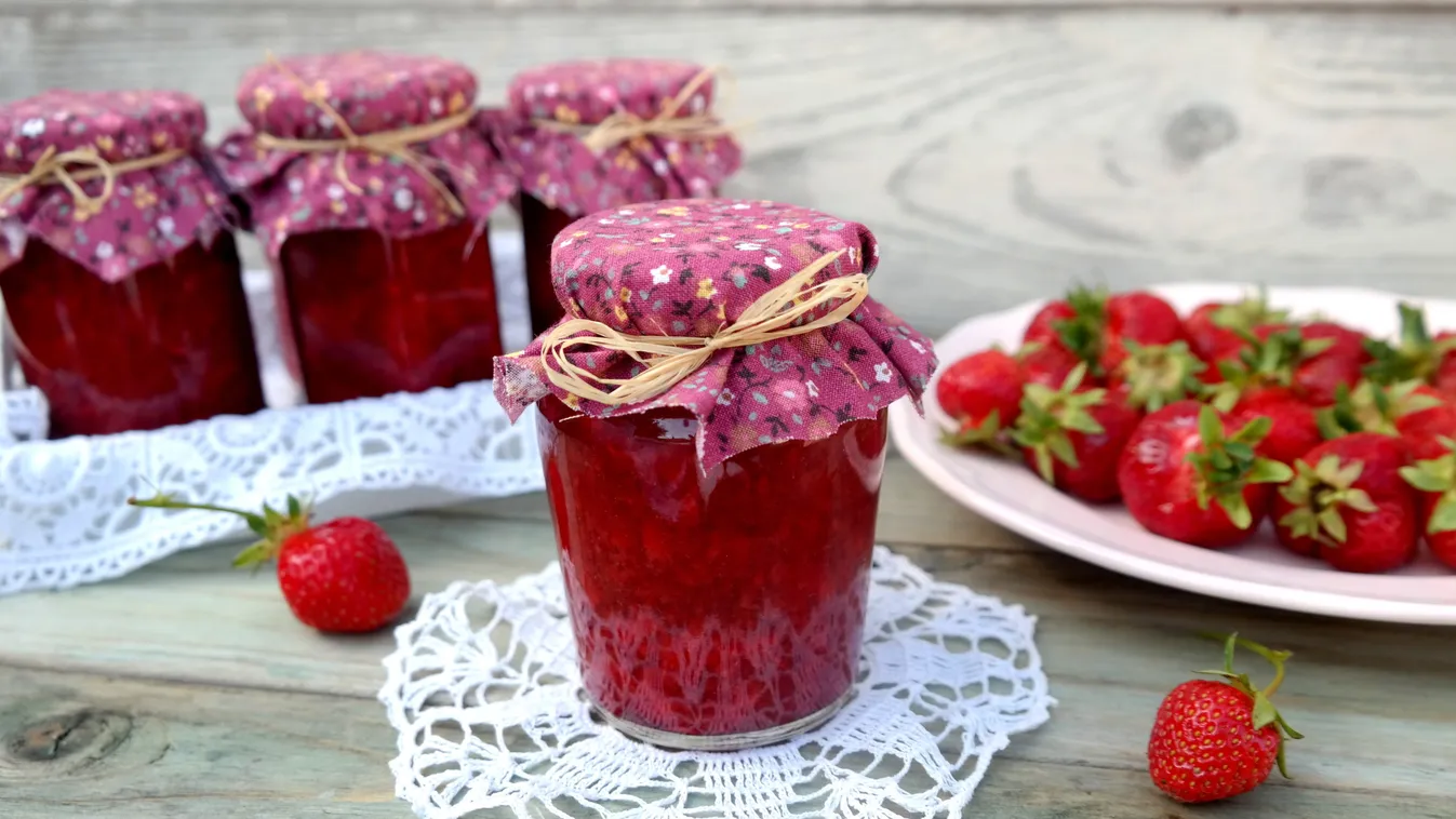 Így kell főzni az eperlekvárt, hogy sokáig piros maradjon